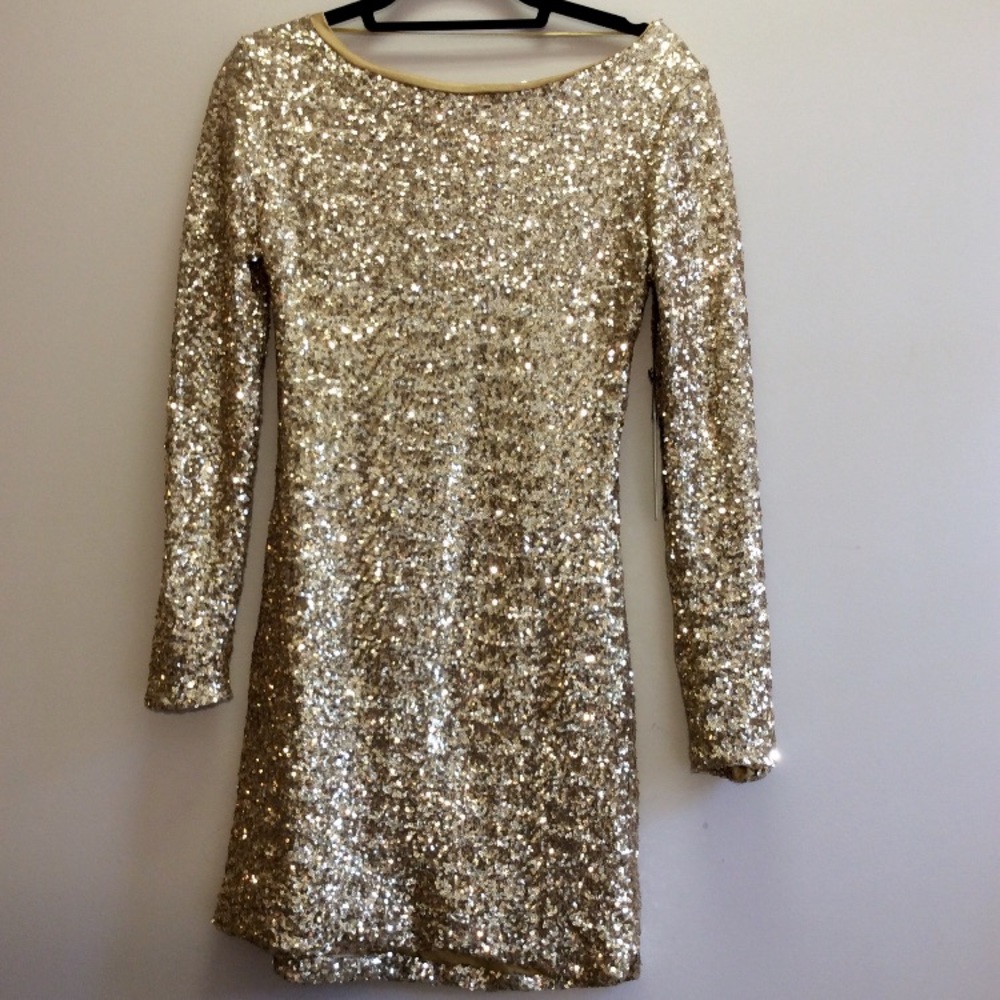 NWT Gold sequin party dress with open back